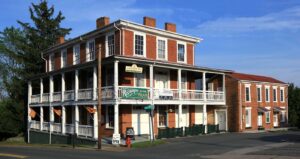 7. Lafayette Inn and Restaurant