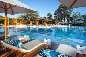 8. W Costa Rica - Reserva Conchal