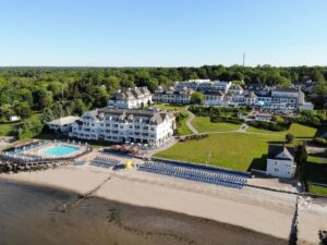 8. Water's Edge Resort & Spa