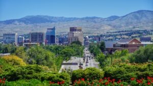 best resorts in boise idaho