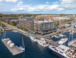 3. Club Wyndham Inn on Long Wharf