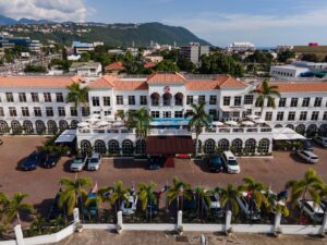 3. S Hotel Kingston