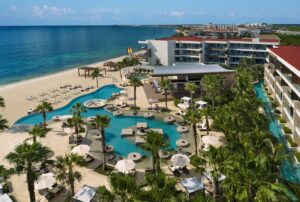4. Secrets Riviera Cancun Resort & Spa