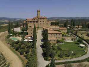 5. Castello Banfi – Il Borgo