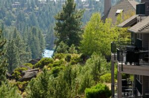 5. Mount Bachelor Village Resort