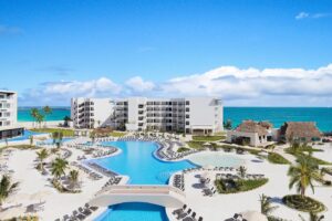 6. Ventus At Marina El Cid Spa & Beach Resort