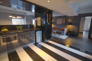 7. Hotel Edison