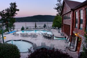 7. The Lodges at Cresthaven