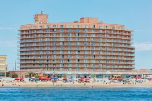 8. Grand Hotel