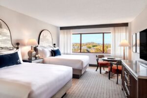 8. Omni Charlottesville Hotel