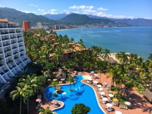 best beach resorts in Puerto Vallarta