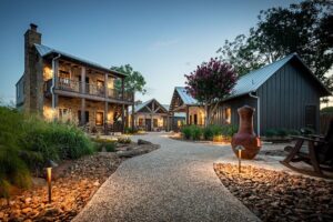 best resorts in Fredericksburg TX