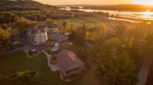 best resorts in galena illinois