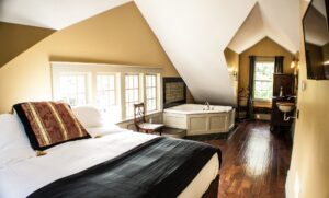 1. Judson Heath Colonial Inn