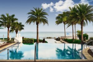 2. Courtyard Faro Blanco Resort