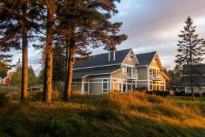2. Larsmont Cottages On Lake Superior