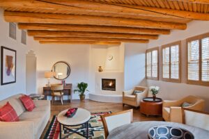 2. Rosewood Inn of the Anasazi