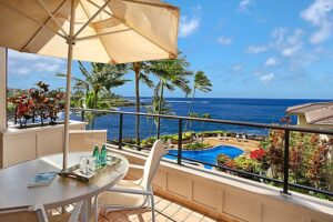2. Whalers Cove Oceanfront Resort