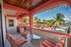 3. Bella Vista Resort