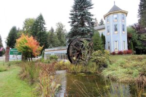 4. Alexander’s Lodge at Mt. Rainier