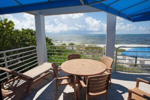 4. Gulf Tides of Longboat Key