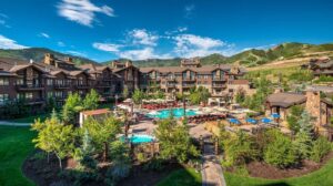 4. Waldorf Astoria Park City