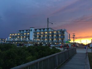4. Water’s Edge Ocean Resort
