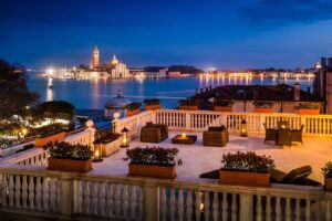 5. Baglioni Hotel Luna