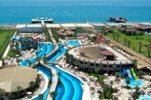 5. Royal Holiday Palace