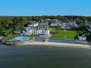 5. Water’s Edge Resort & Spa