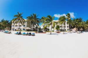 6. Pelican Reef Villas Resort