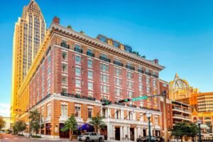 6. The Battle House Renaissance Mobile Hotel & Spa