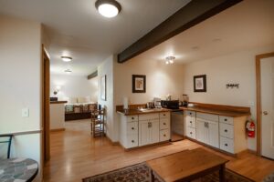 6. The Islander Inn