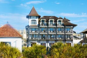 6. The Pearl Hotel