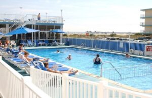 7. Adventurer Oceanfront Inn