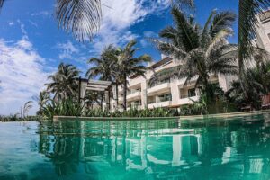 7. Akumal Bay Beach & Wellness Resort