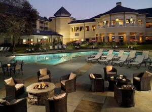 7. Atlanta Evergreen Lakeside Resort