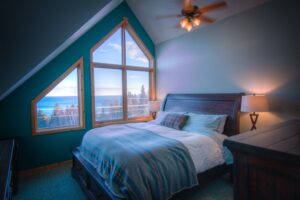 7. Cascade Lodge