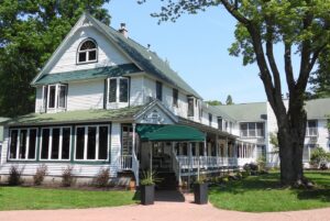8. Rosemont Inn Resort B&B