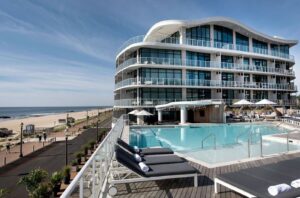 8. Wave Resort