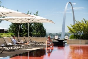 best resorts in St Louis, MO
