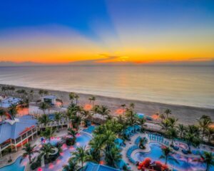 best resorts in hollywood florida