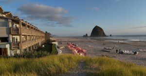 1. Surfsand Resort