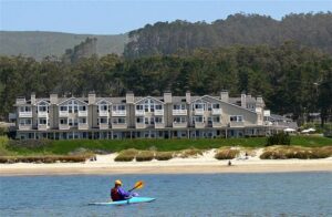 2. Beach House Hotel Half Moon Bay