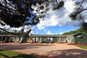 2. Black Elk Resort