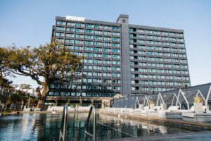 2. Hotel Legends