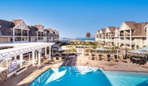 5. Carlsbad Inn Beach Resort