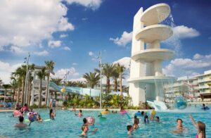 5. Universal Cabana Bay Beach Resort