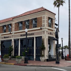 6. Doryman’s Inn