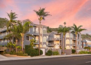 8. The Beachfront Inn & Suites At Dana Point